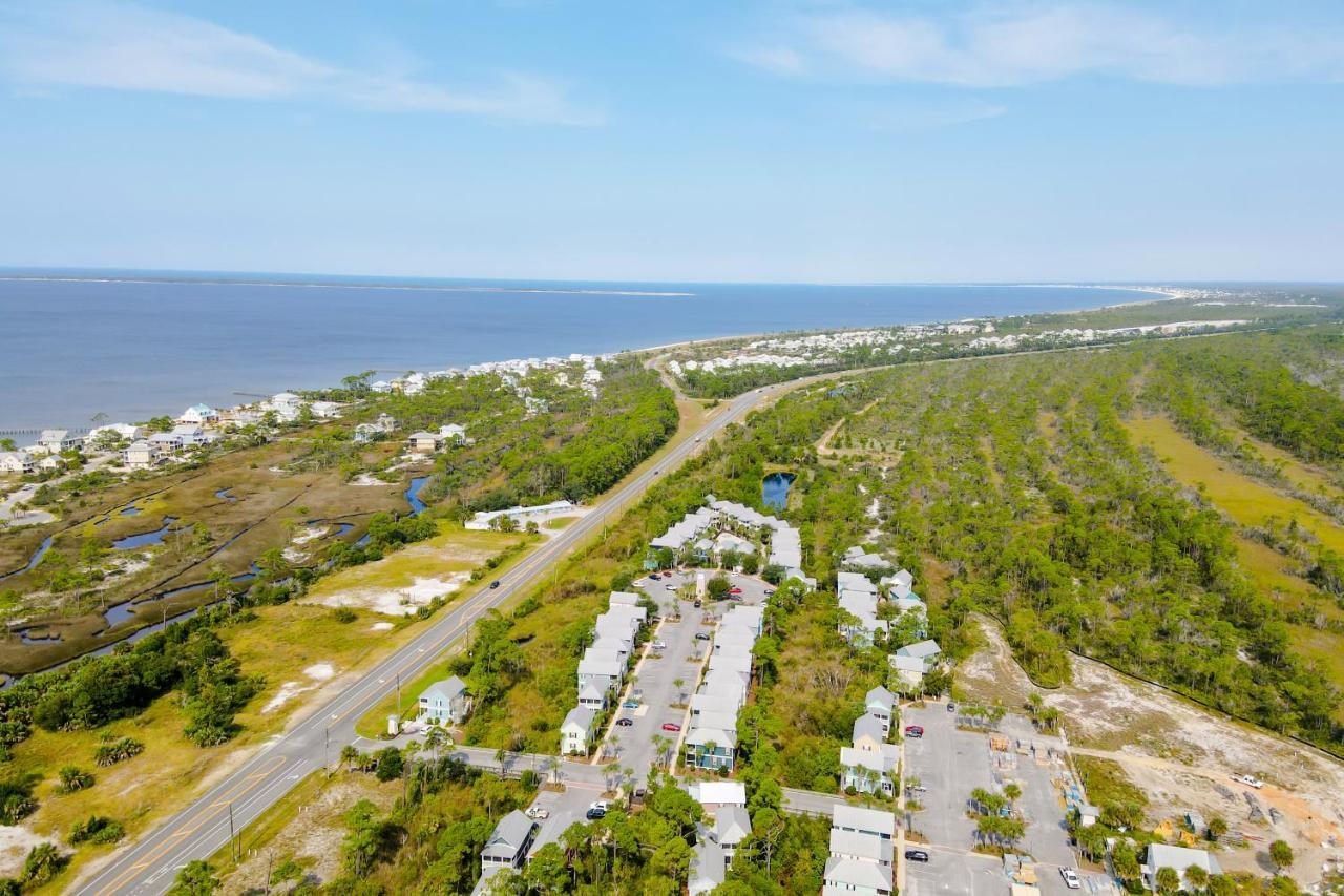 Barefoot #b8 Jasmine By The Bay Holiday home Highland View