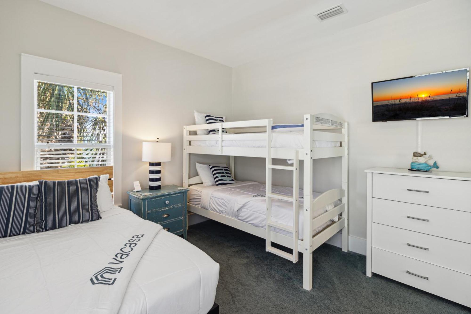 Barefoot #b8 Jasmine By The Bay Holiday home *